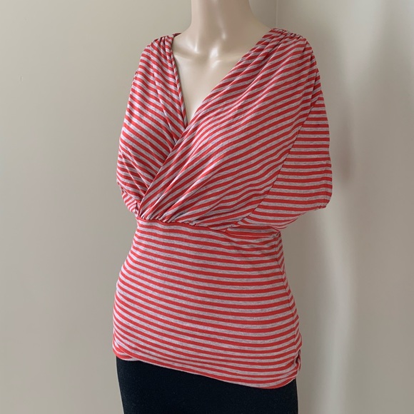 Anthropologie Postmark Drape & Twist Top Medium - Picture 4 of 8